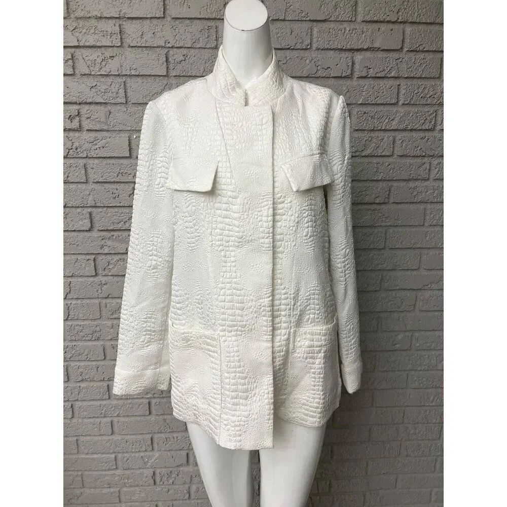 Chico’s Black Label Women's White Textured Lightweight Jacket Size 8